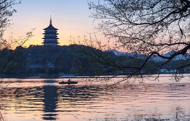 Days 21-22: Discover Hangzhou