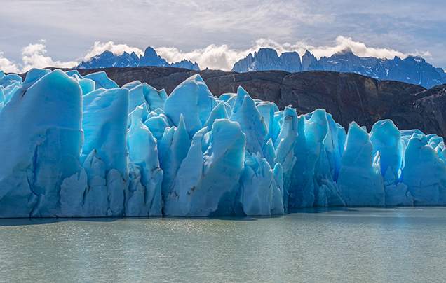 DAY 10: GLACIER CRUISE