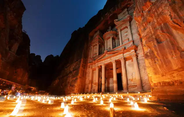 Day 15: Petra by night & day