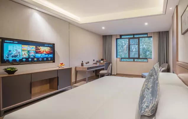 Expert Village Courtyard Hotel  