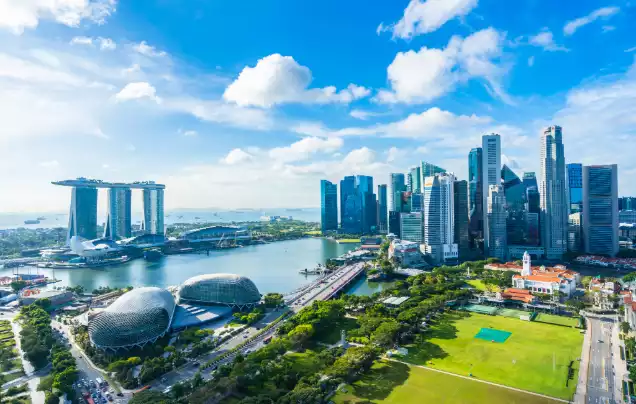 Day 1: Arrive Singapore