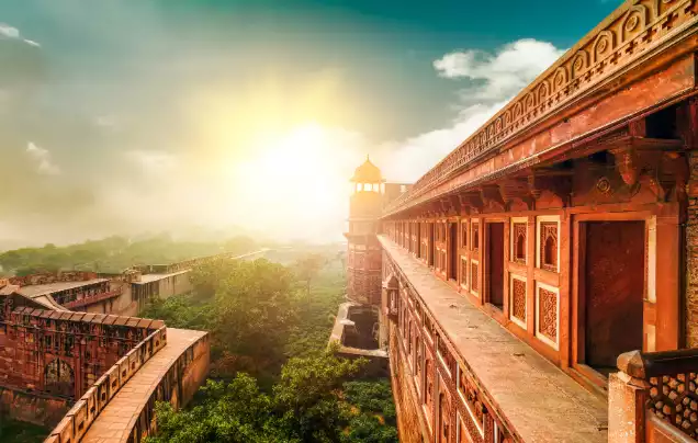 Day 4: Travel to Agra