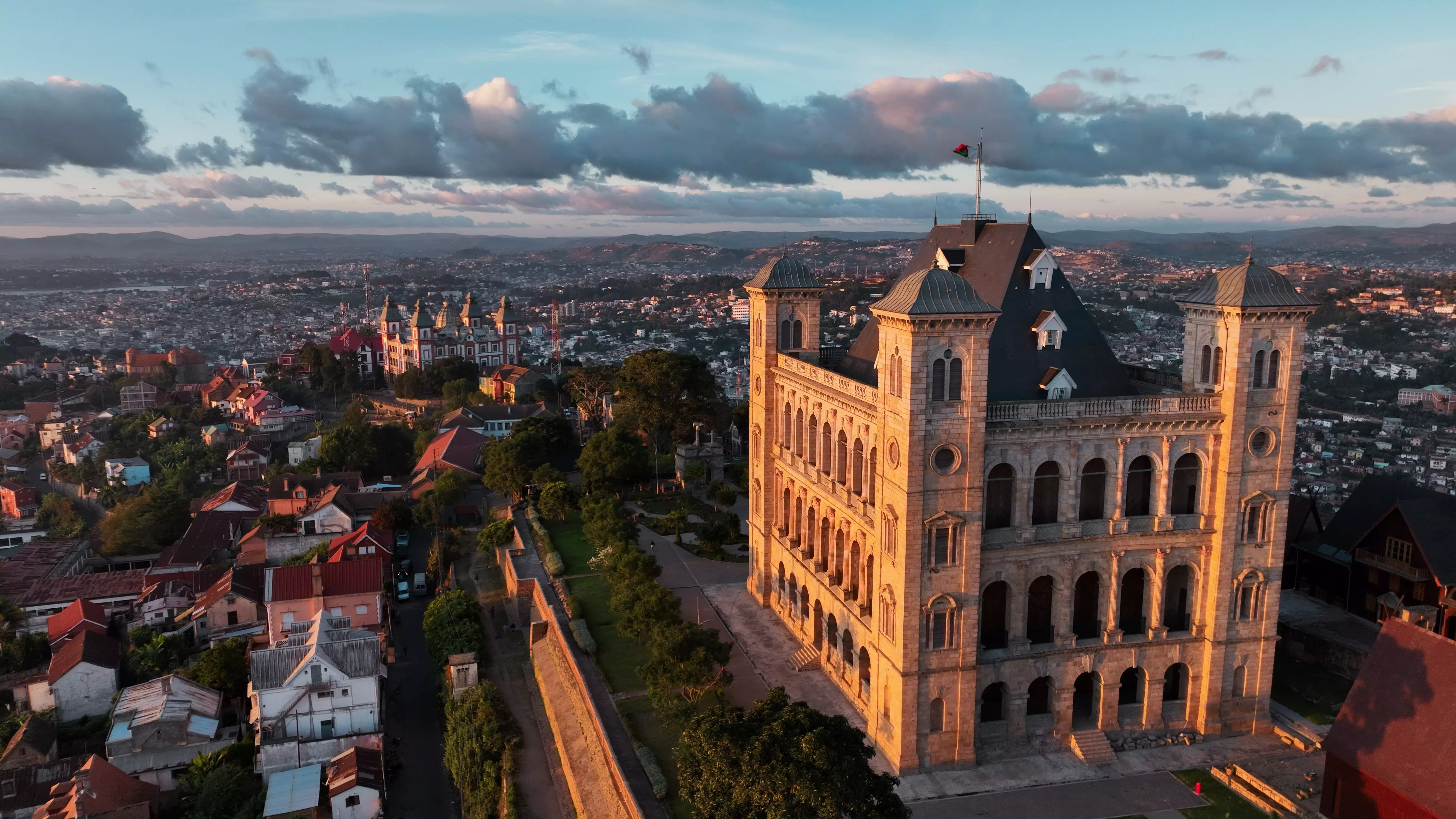 Days 19-20: Fly Antananarivo to Ireland