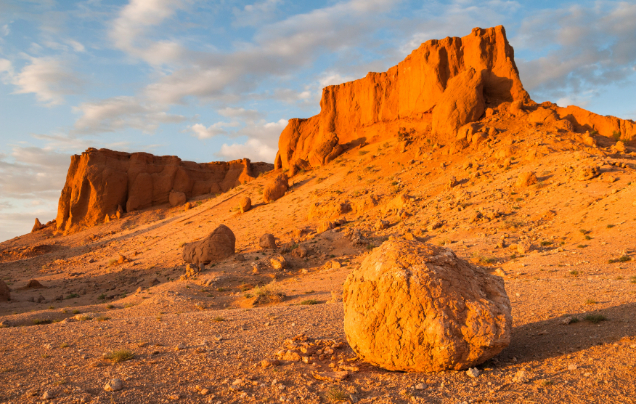 Day 5: Bayanzag's Flaming Cliffs