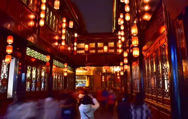 Day 10: Fly to Chengdu